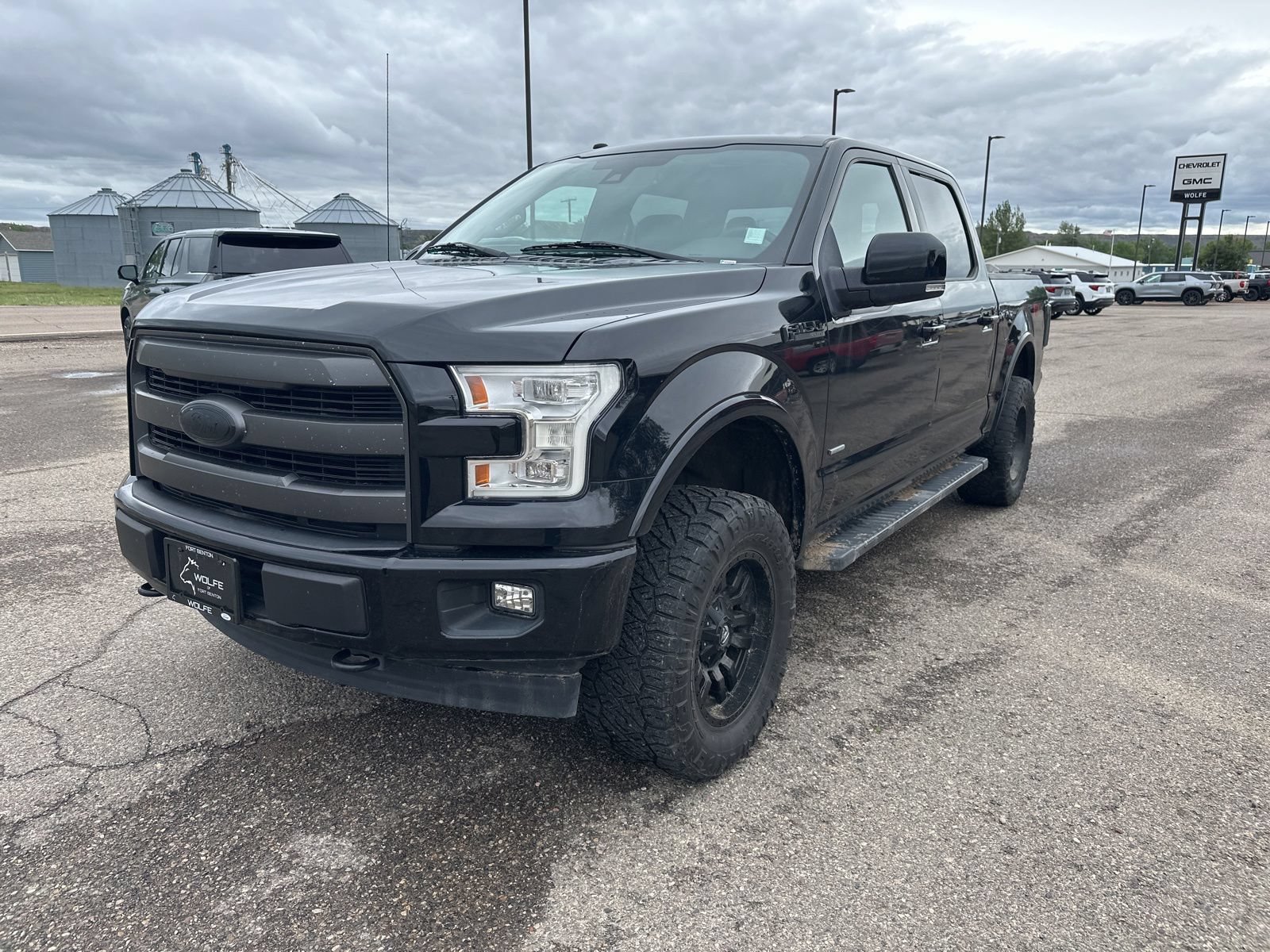 Used 2017 Ford F150 Lariat w/ Equipment Group 502A Luxury AWD/4WD image 3