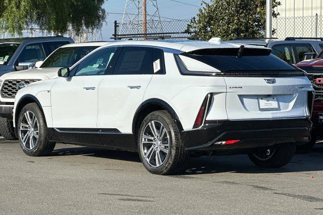 New 2026 Cadillac Lyriq Luxury image 5