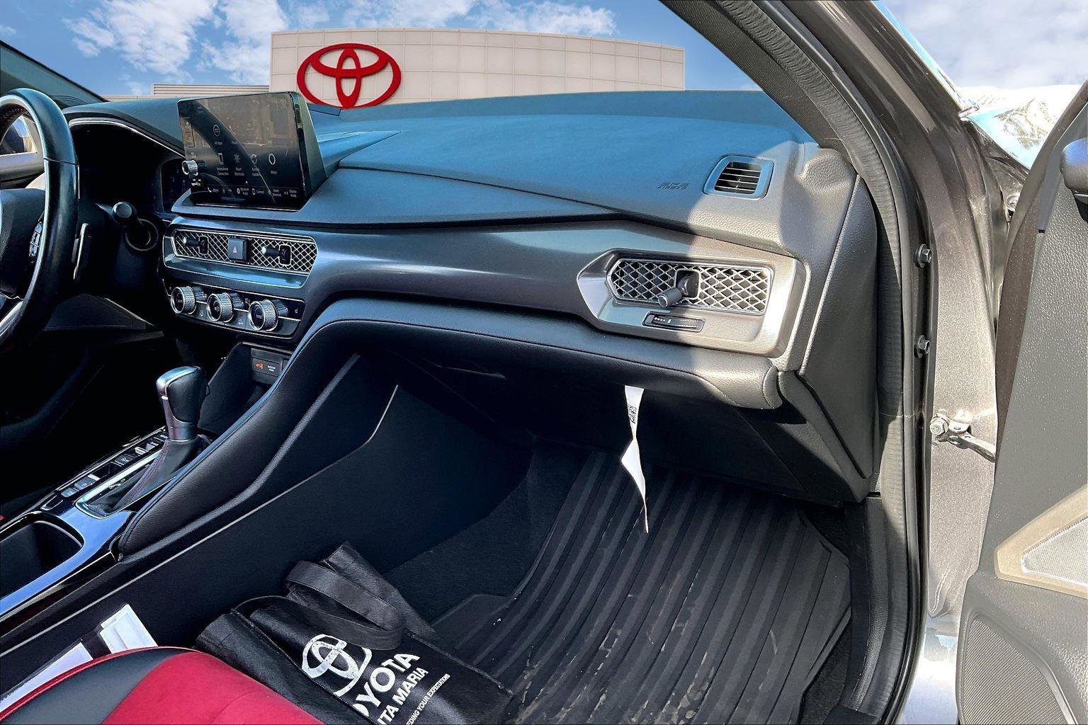 Used 2024 Acura Integra A-Spec image 16