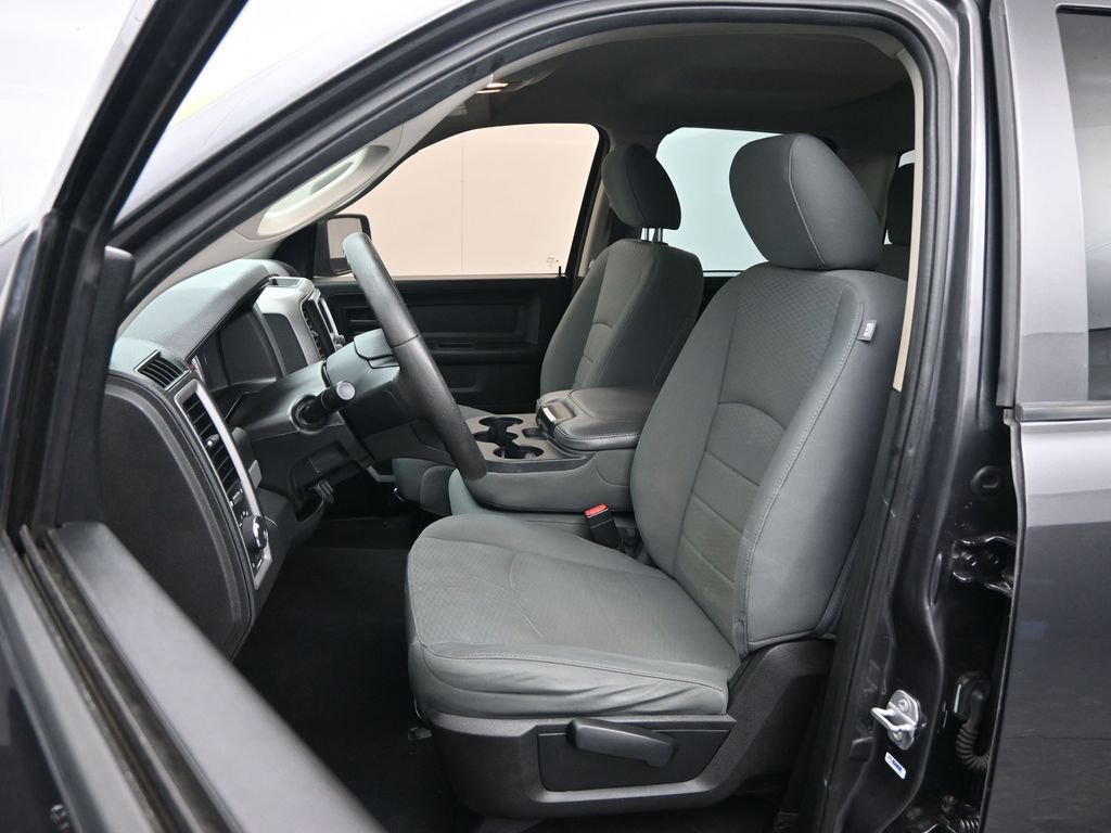 Used 2016 RAM 1500 Express image 24