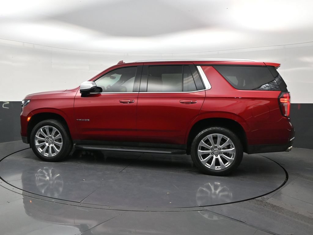 Used 2021 Chevrolet Tahoe Premier w/ Premium Package RWD image 2
