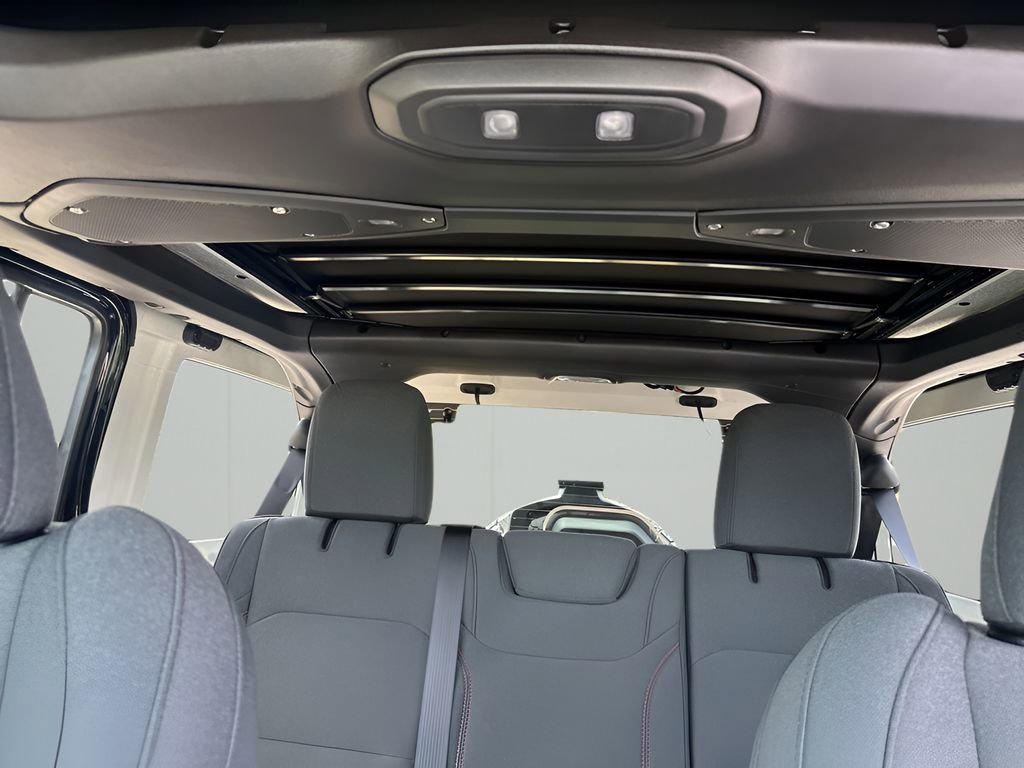 New 2025 Jeep Wrangler Unlimited Rubicon w/ Safety Group image 46