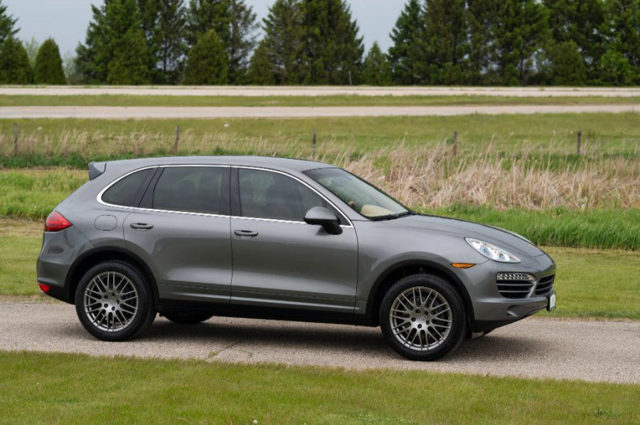 Used 2013 Porsche Cayenne Diesel AWD/4WD image 13