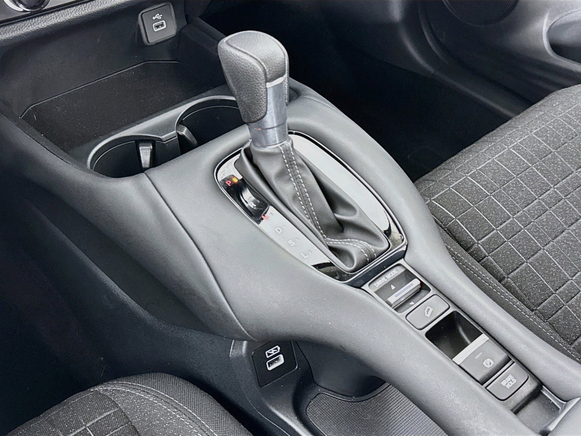 Certified 2023 Honda HR-V LX image 16
