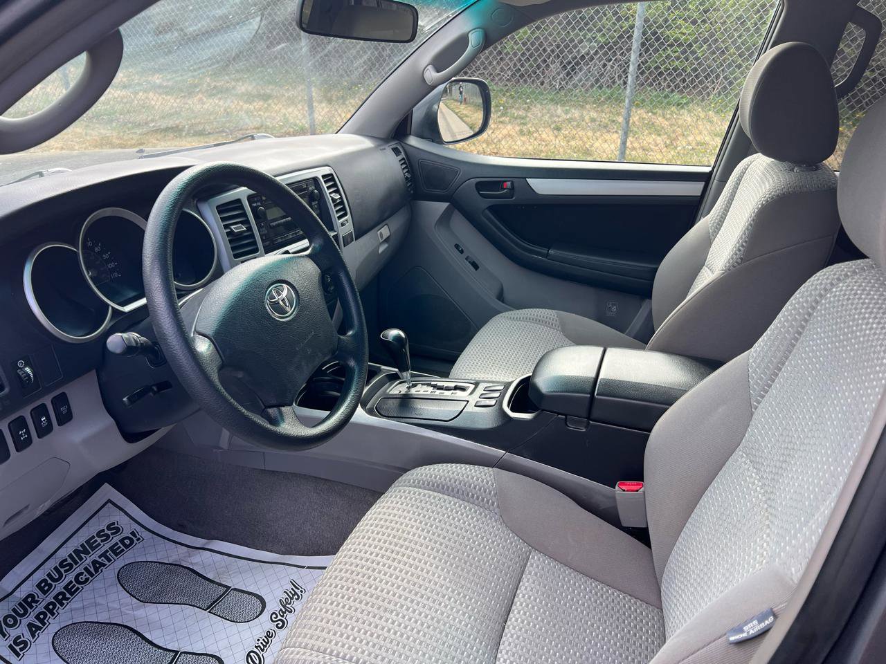 Used 2008 Toyota 4Runner Sport image 8