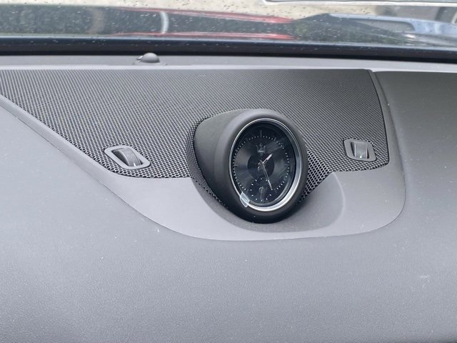 Used 2024 Maserati Levante Trofeo image 28