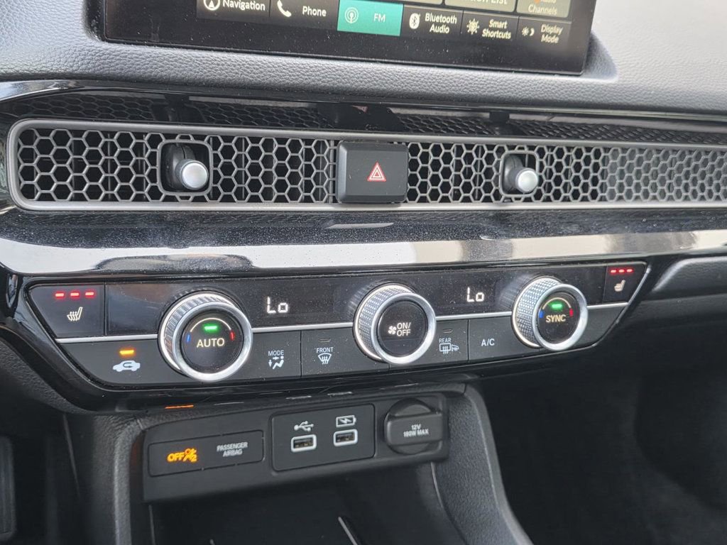 Used 2022 Honda Civic Touring image 21