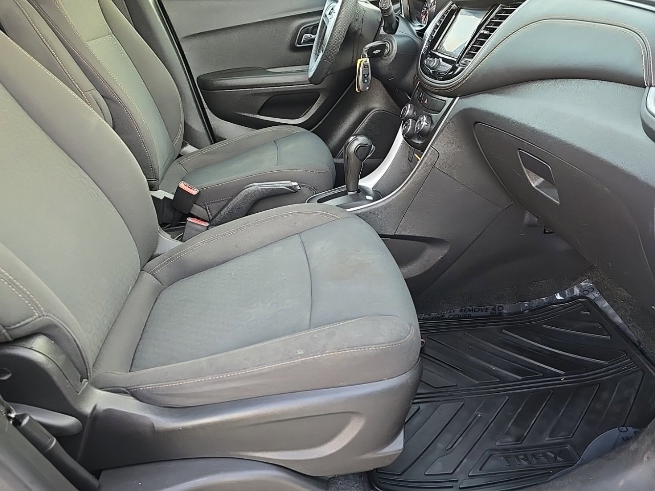 Certified 2021 Chevrolet Trax LS w/ Tint and Cruise Package image 33