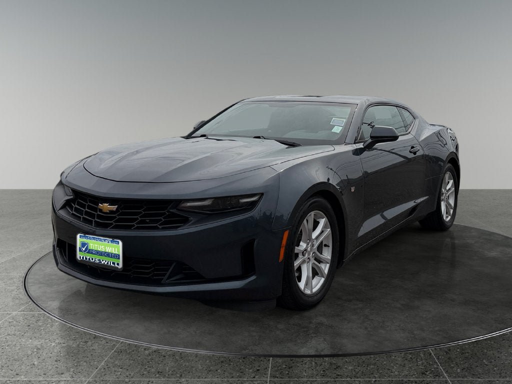 Used 2022 Chevrolet Camaro LS RWD image 4