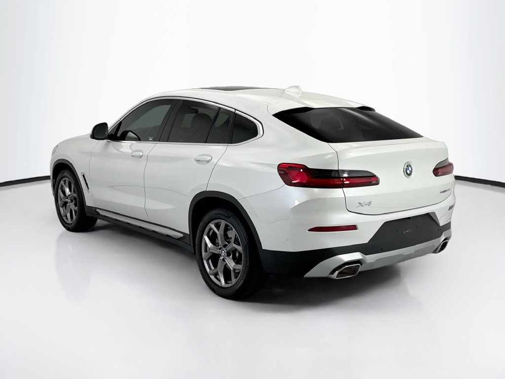 Used 2024 BMW X4 xDrive30i w/ Premium Package AWD/4WD image 7