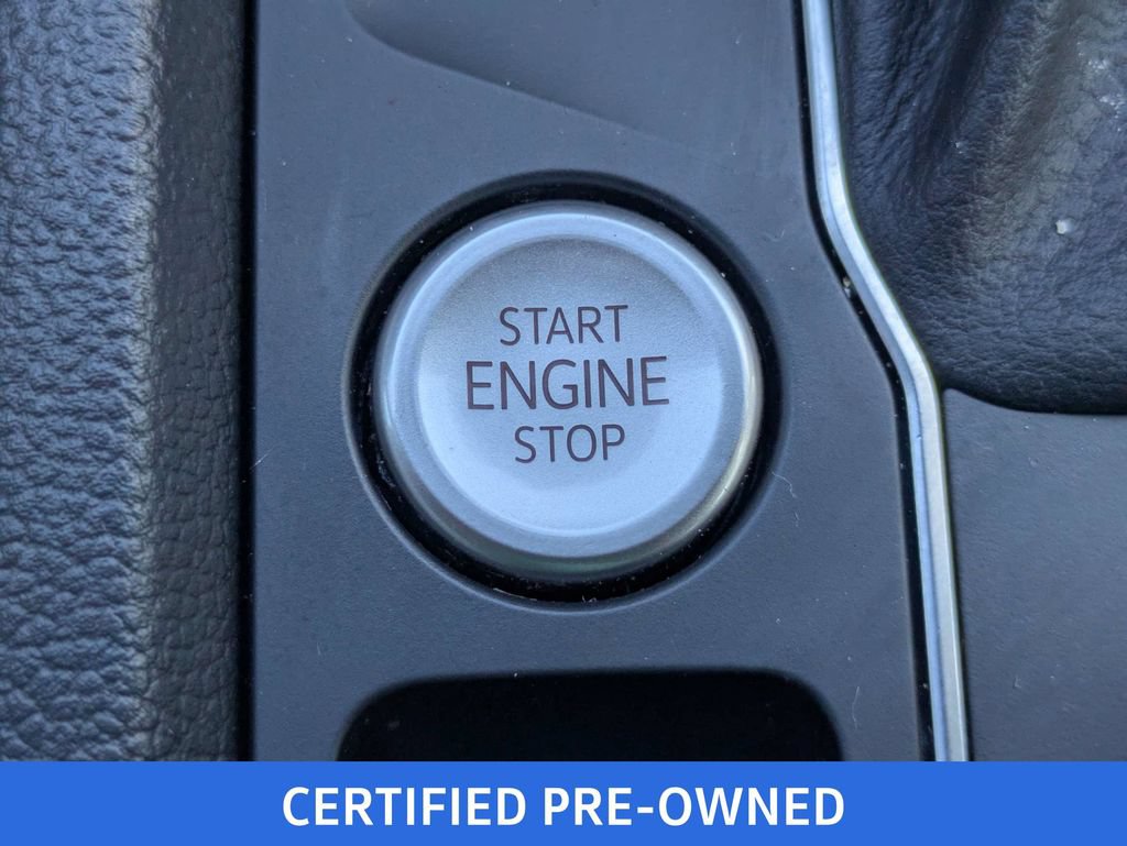 Certified 2023 Volkswagen Atlas Cross Sport SE AWD/4WD image 35