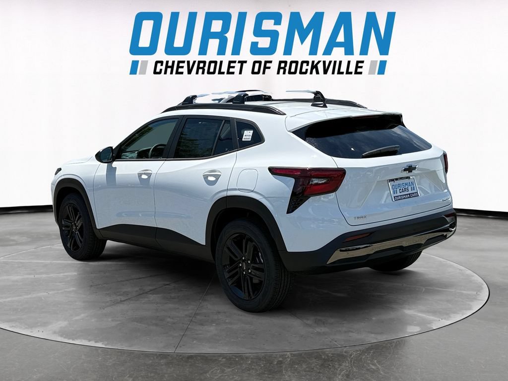 New 2026 Chevrolet Trax ACTIV w/ Sunroof Package FWD image 4