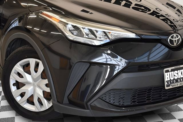 Used 2020 Toyota C-HR LE image 29