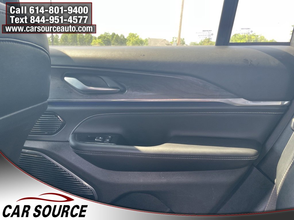 Used 2022 Jeep Grand Cherokee Overland image 15