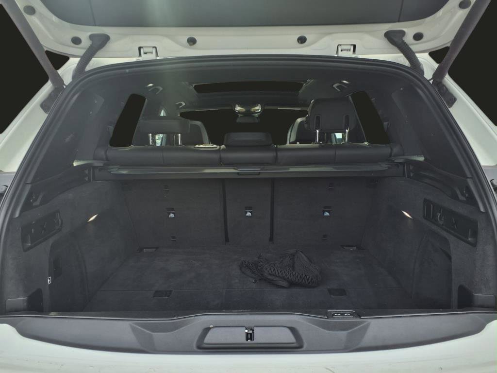 Used 2024 BMW X5 xDrive50e image 20