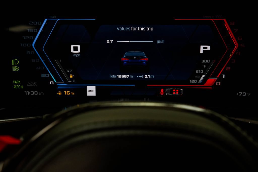 Used 2025 BMW M4 Competition RWD image 31