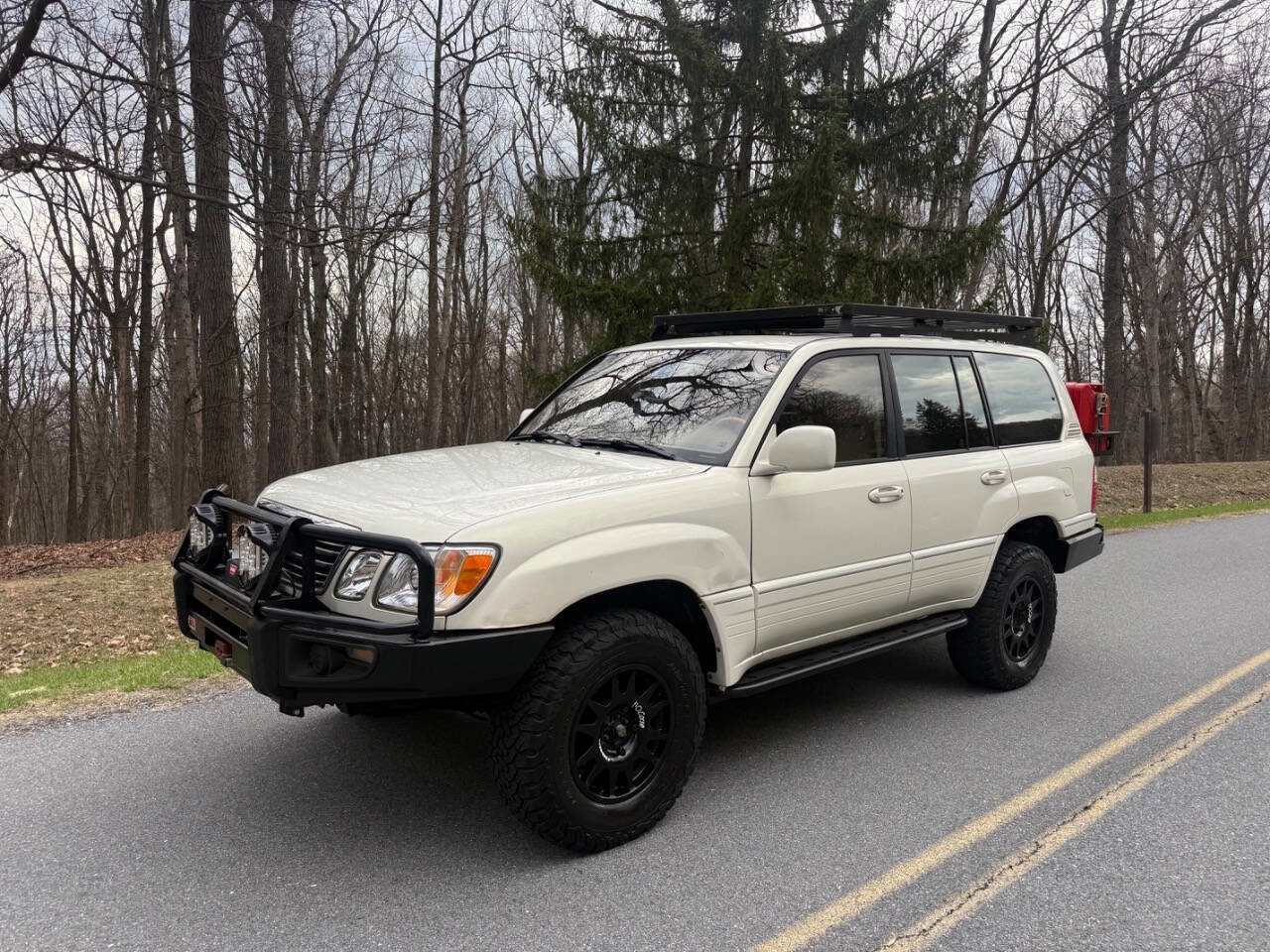Used 2000 Lexus LX 470 4WD image 3
