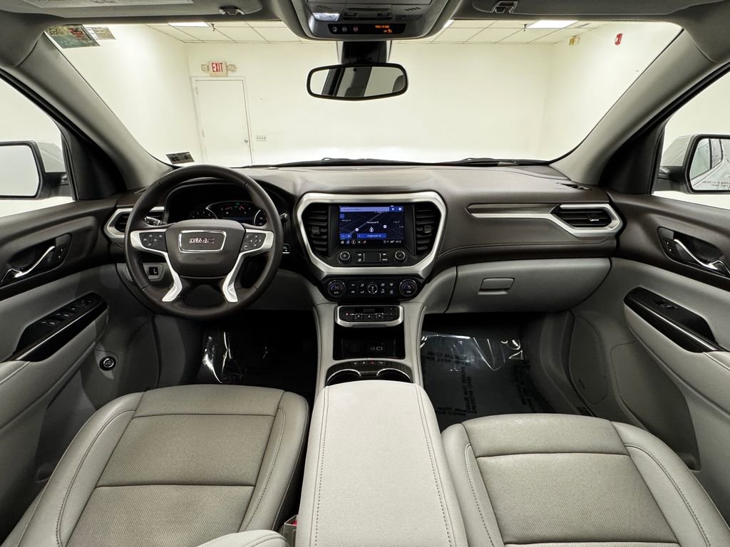 Used 2023 GMC Acadia SLT image 19