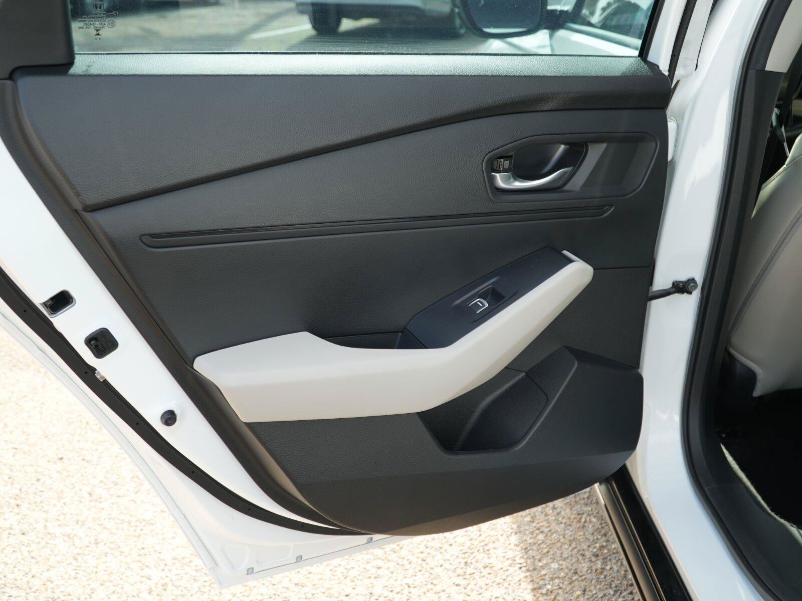 Used 2024 Honda Accord EX-L image 18