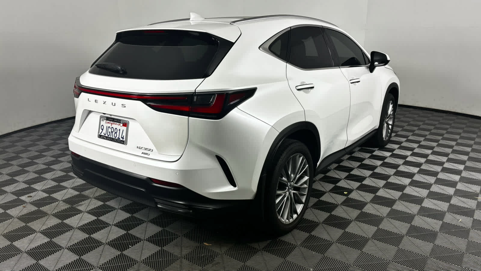 Used 2024 Lexus NX 350 AWD w/ Vision Package image 5