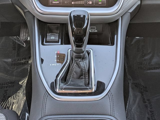 Used 2023 Subaru Outback Premium AWD/4WD image 17