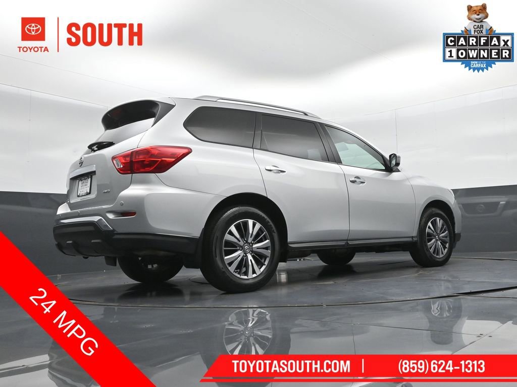 Used 2020 Nissan Pathfinder S AWD/4WD image 34