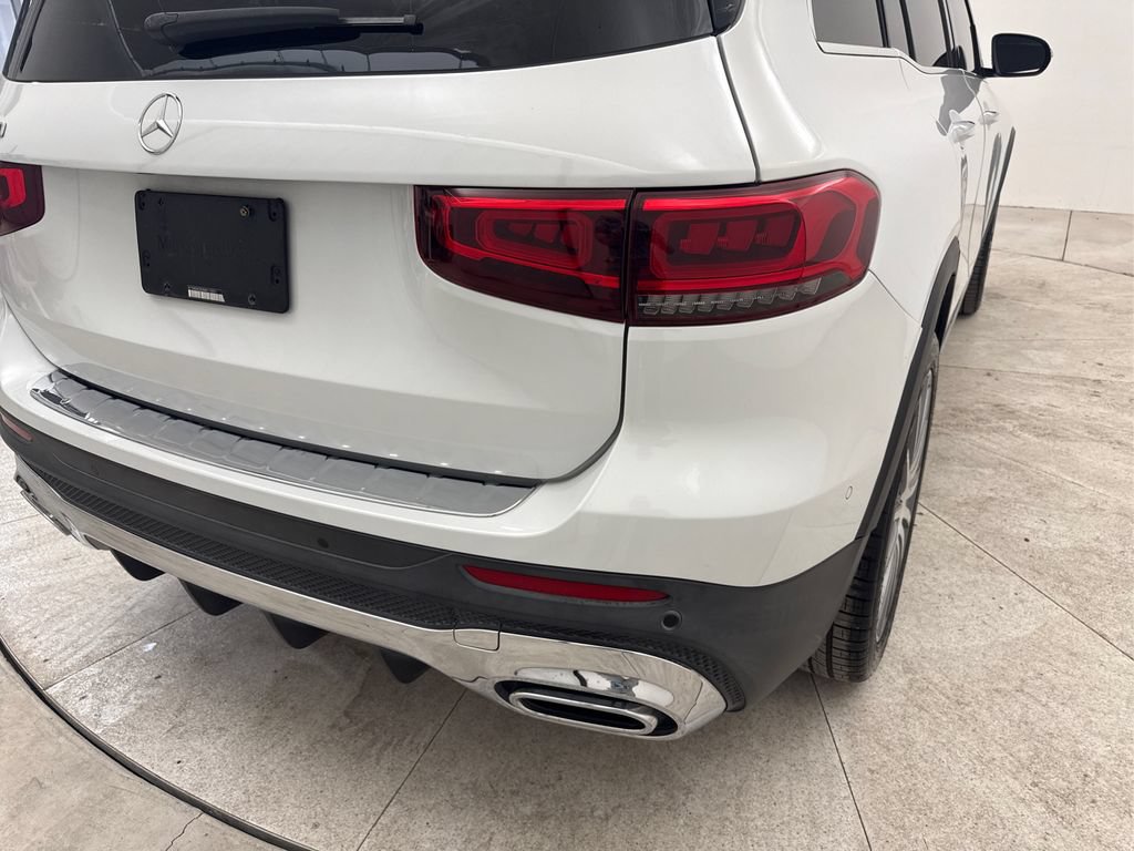 Used 2021 Mercedes-Benz GLB 250 image 21