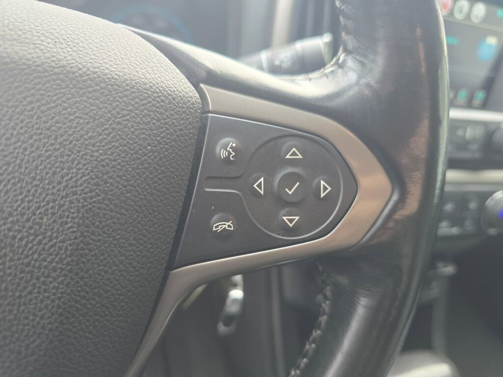 Used 2017 Chevrolet Colorado Z71 image 24