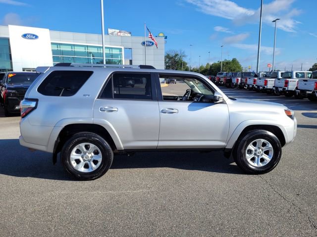 Used 2019 Toyota 4Runner SR5 image 11