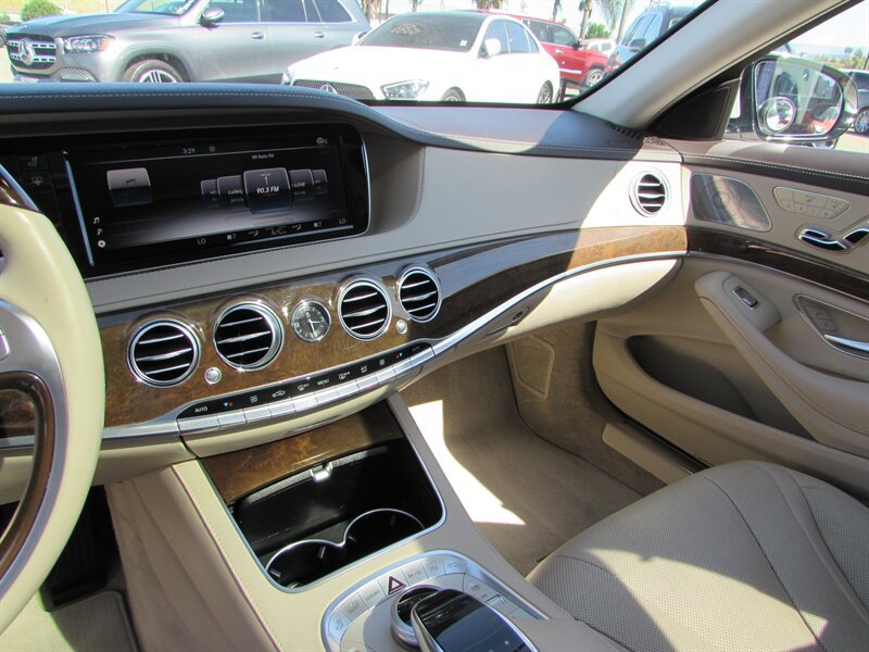 Used 2015 Mercedes-Benz S 550 Sedan image 14