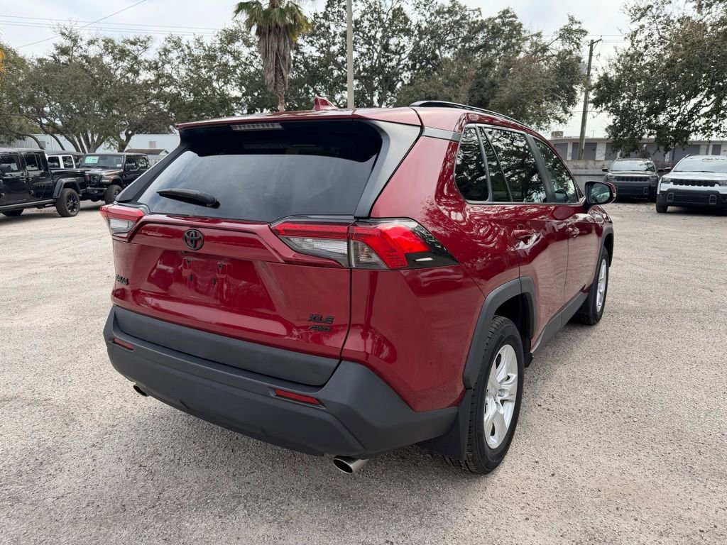 Used 2020 Toyota RAV4 XLE w/ Convenience Package image 6