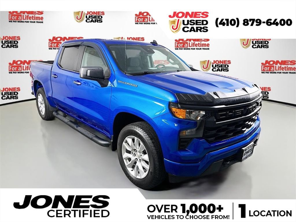 Used 2024 Chevrolet Silverado 1500 Custom AWD/4WD image 1