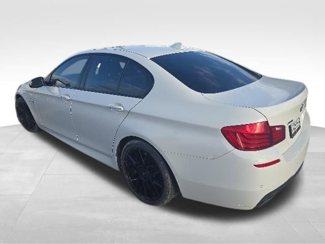 Used 2014 BMW 550i xDrive Sedan AWD/4WD image 2