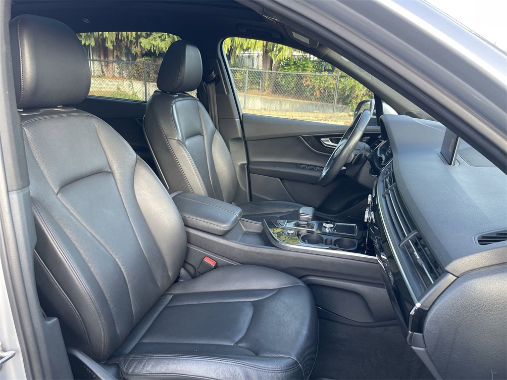 Used 2019 Audi Q7 3.0T Premium Plus w/ Premium Plus Package image 29