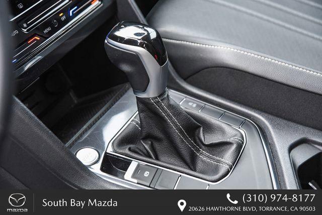 Used 2024 Volkswagen Tiguan SE image 19