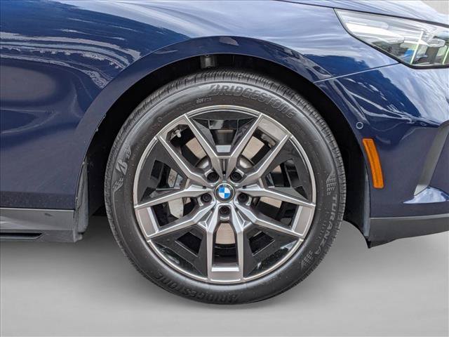 Used 2026 BMW 530i w/ Premium Package RWD image 25