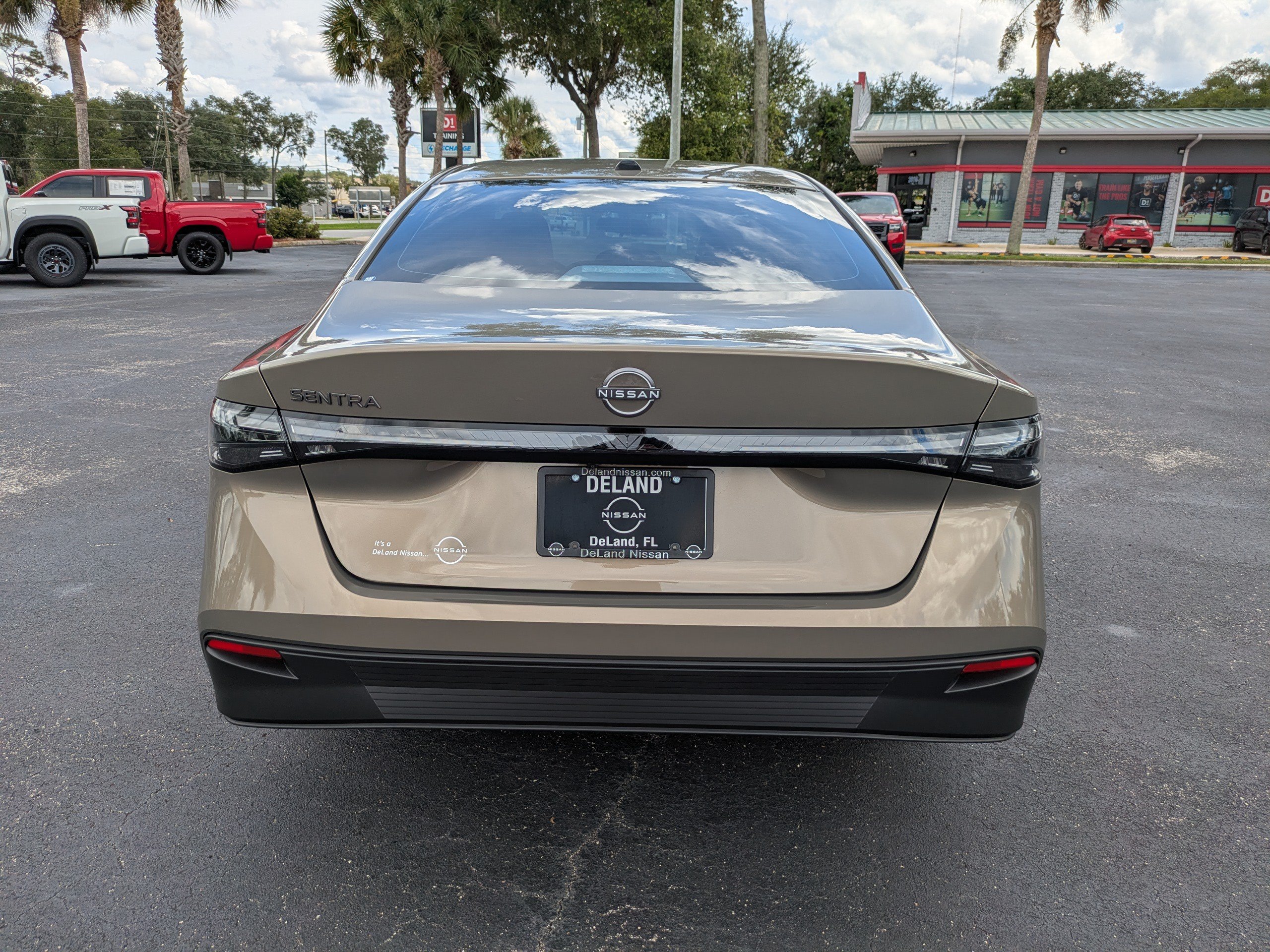 New 2027 Nissan Sentra SV FWD image 5