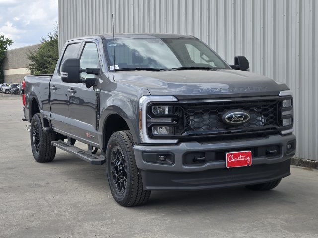 New 2026 Ford F350 XLT w/ XLT Premium Package AWD/4WD image 2