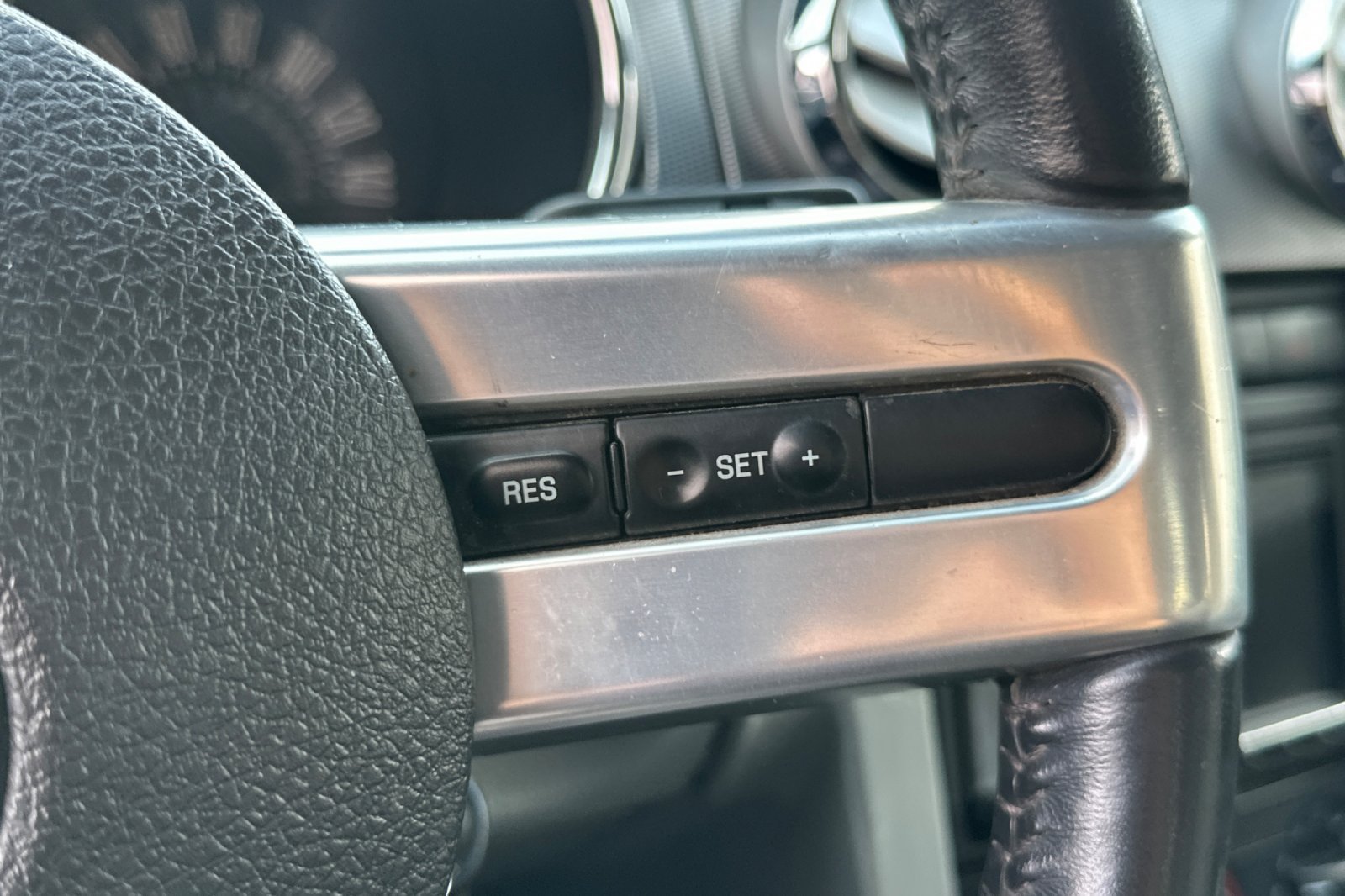 Used 2008 Ford Mustang GT RWD image 34