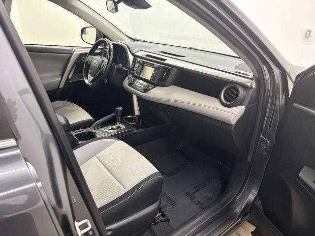 Used 2017 Toyota RAV4 XLE w/ All Weather Liner Package AWD/4WD image 22