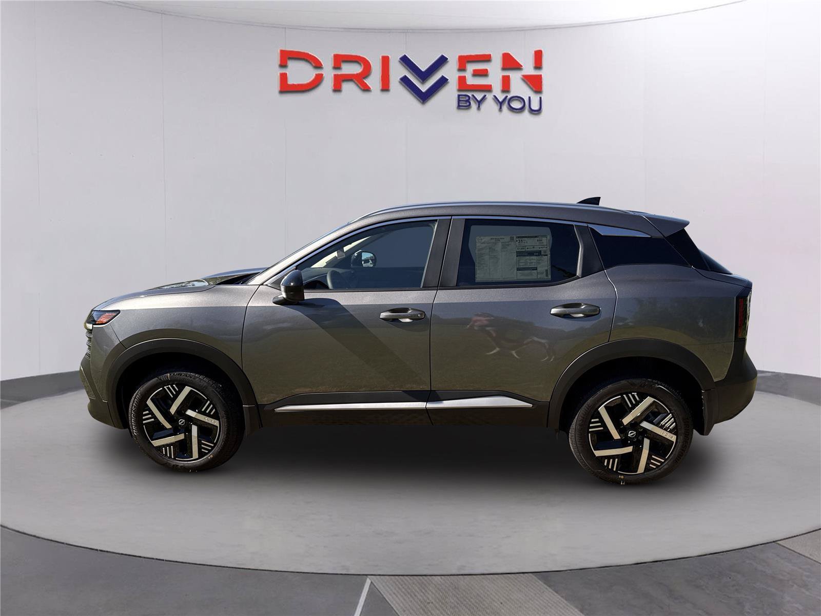 New 2026 Nissan Kicks SV w/ Interior Electronics Package FWD image 7