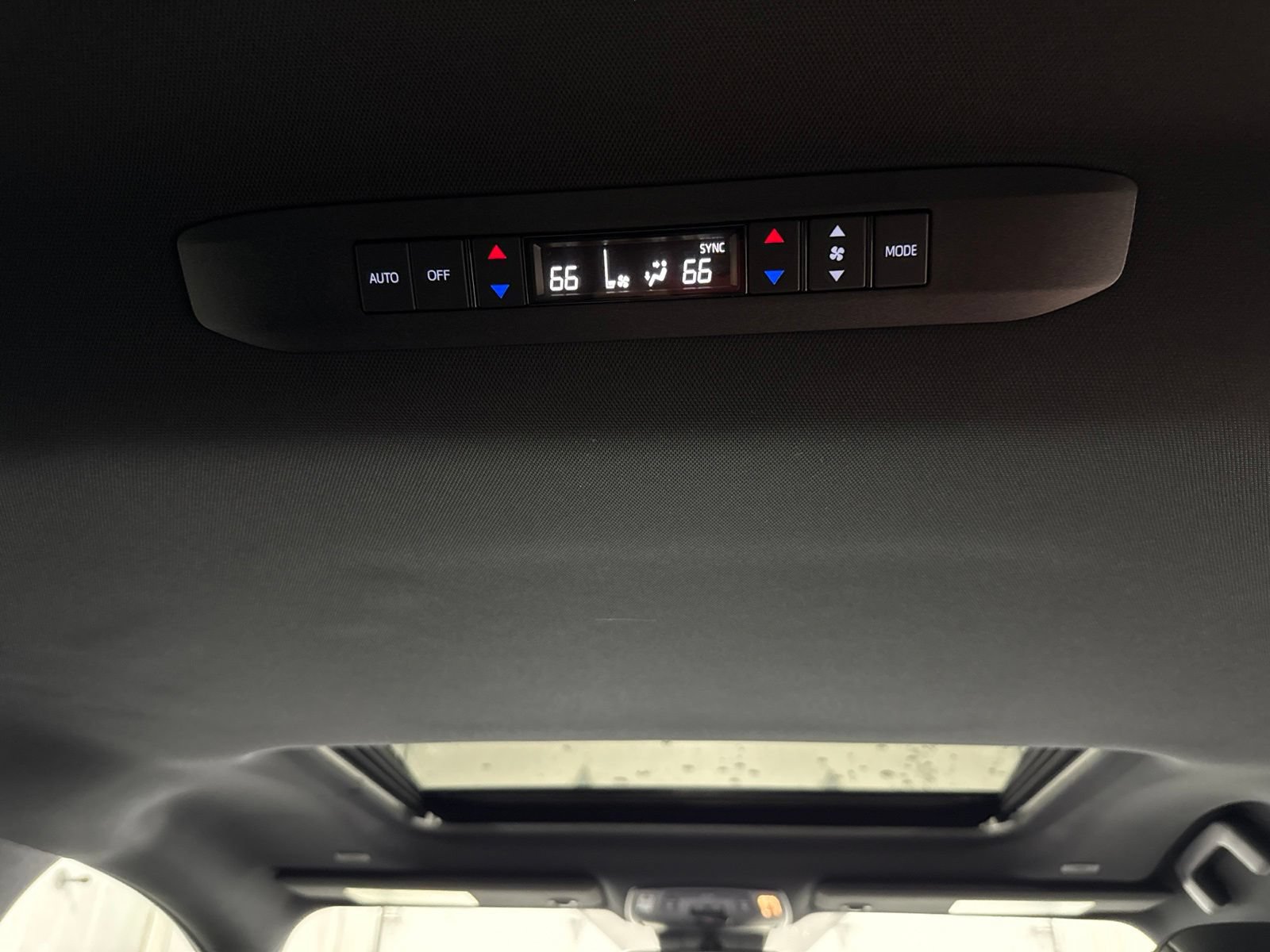New 2026 Toyota Sienna XSE FWD image 16
