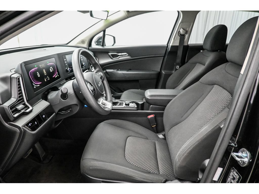 Certified 2023 Kia Sportage LX AWD/4WD image 32