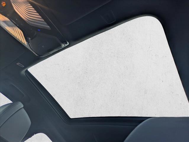 Used 2018 BMW 530i RWD image 16