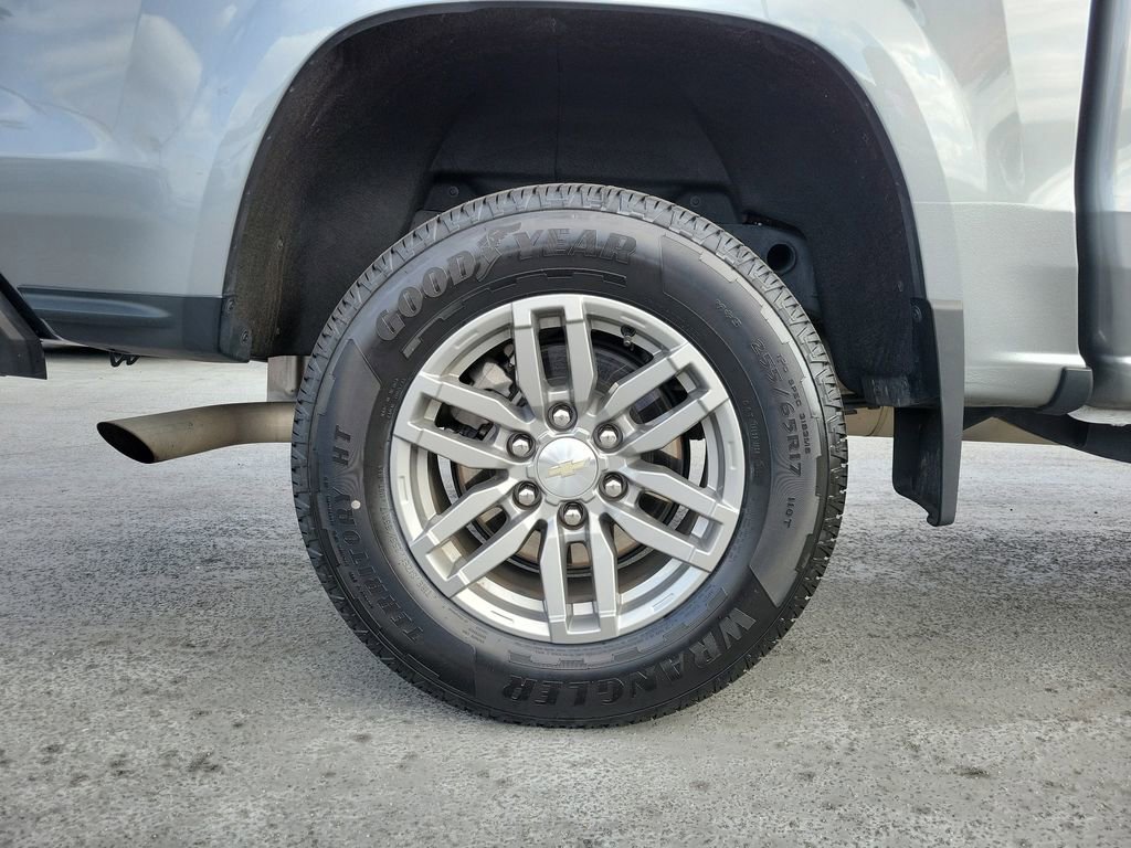 Used 2023 Chevrolet Colorado LT w/ LT Convenience Package image 5