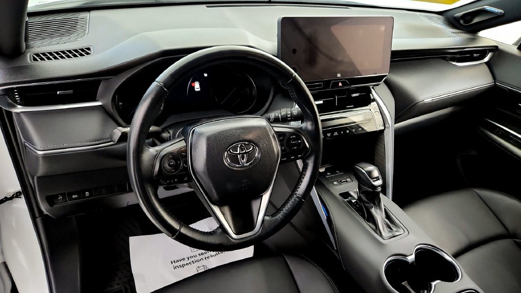 Certified 2023 Toyota Venza XLE AWD/4WD image 24