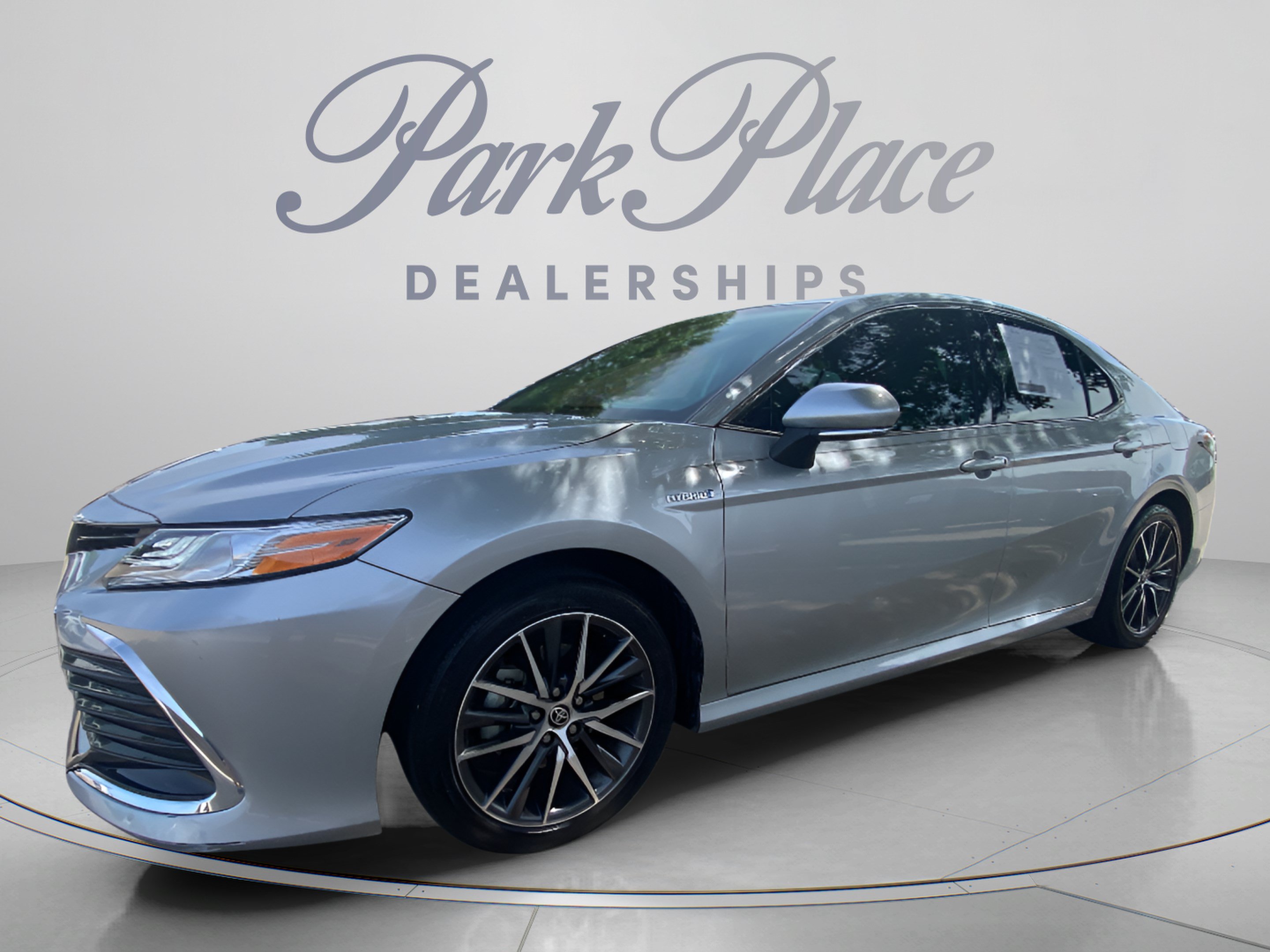 Used 2021 Toyota Camry XLE w/ Cold Weather Package
