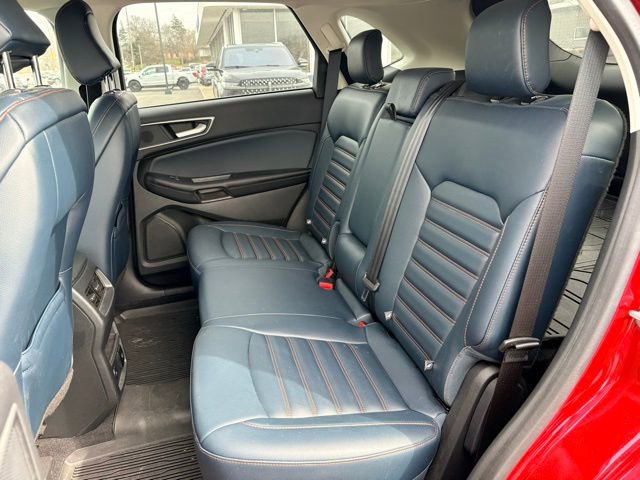 Used 2023 Ford Edge SEL w/ Sport Appearance Package image 8