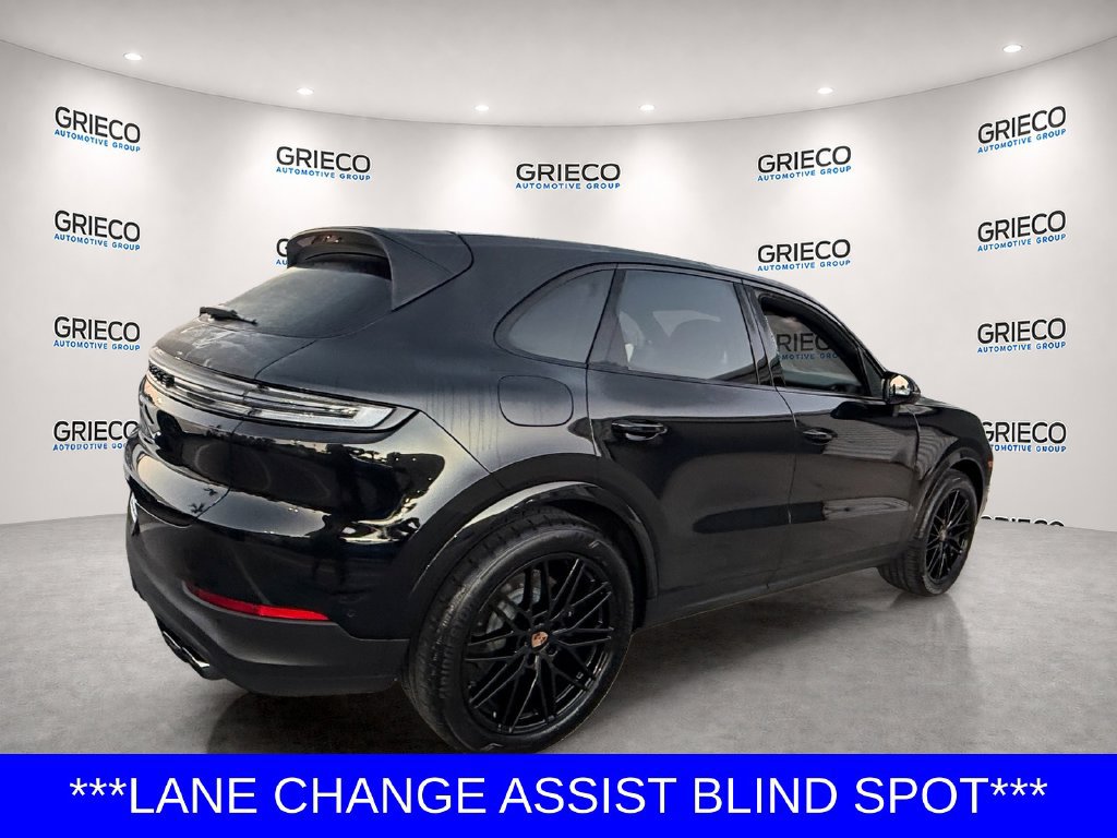 Used 2025 Porsche Cayenne w/ Premium Package Plus AWD/4WD image 7
