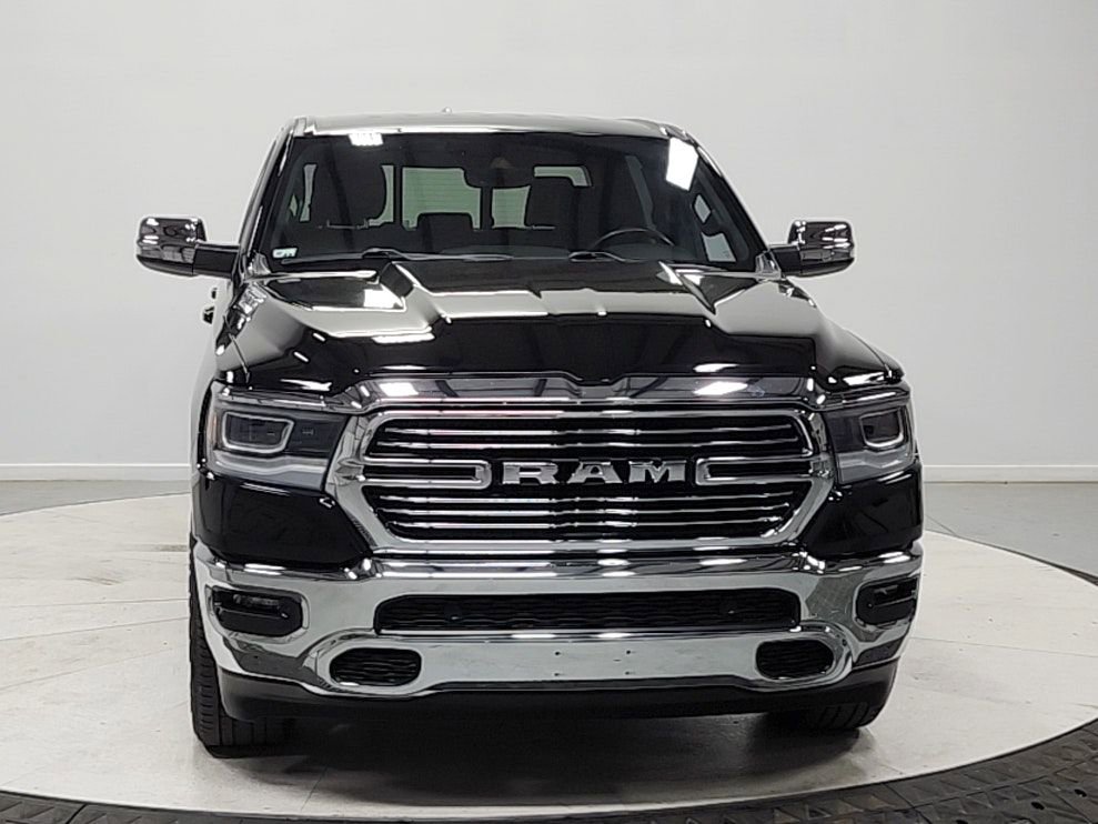 Used 2023 RAM 1500 Laramie AWD/4WD image 2